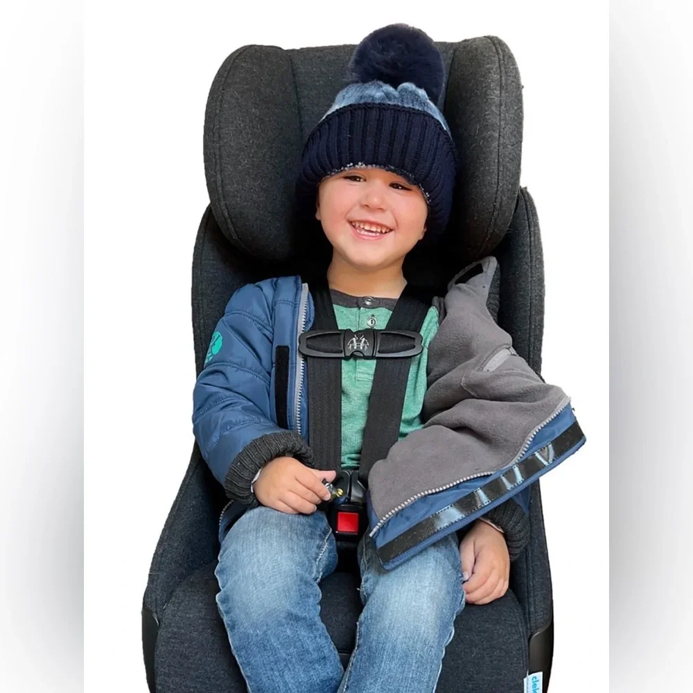 Buckle me baby toasty coast Deepest of Oceans 6-9 months blue